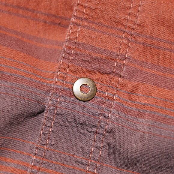 Kuhl Intriguer Red Burgundy Gray Stripe Button Down Short Sleeve Shirt Mens L - Picture 10 of 15